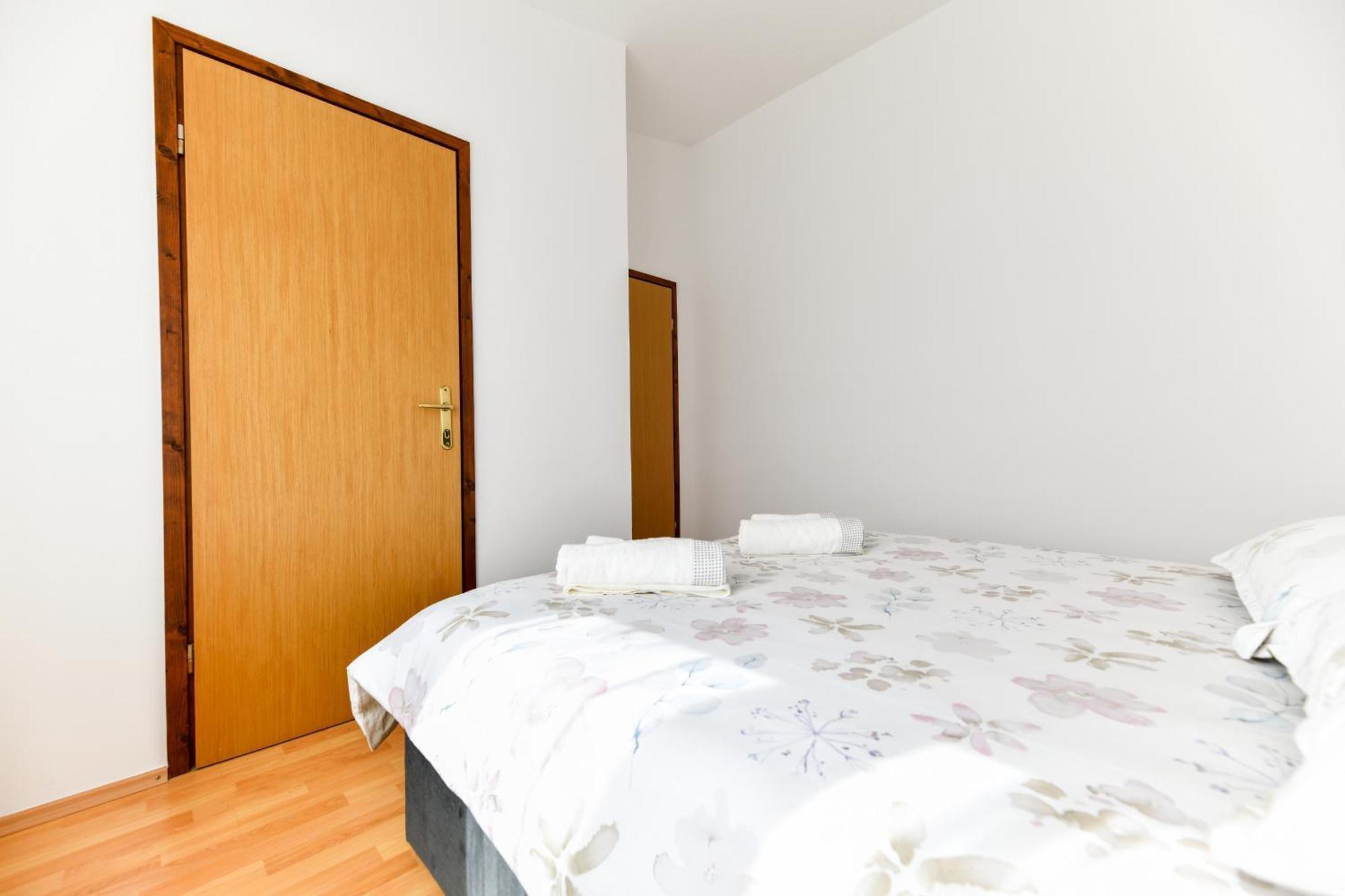 Sunset Puntamika Apartment ซาดาร์ ห้อง รูปภาพ