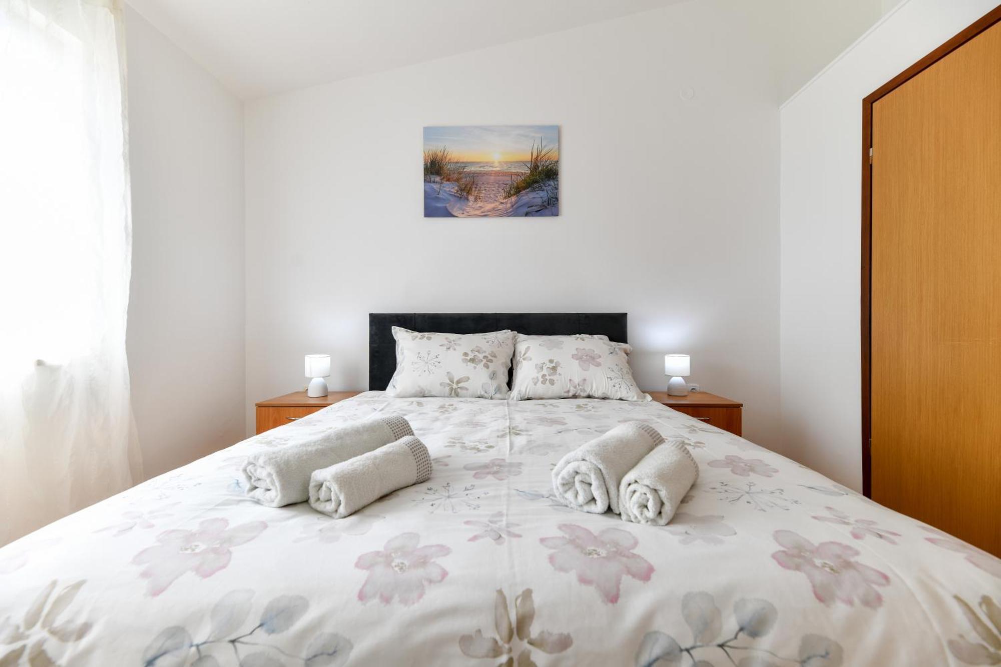 Sunset Puntamika Apartment ซาดาร์ ห้อง รูปภาพ